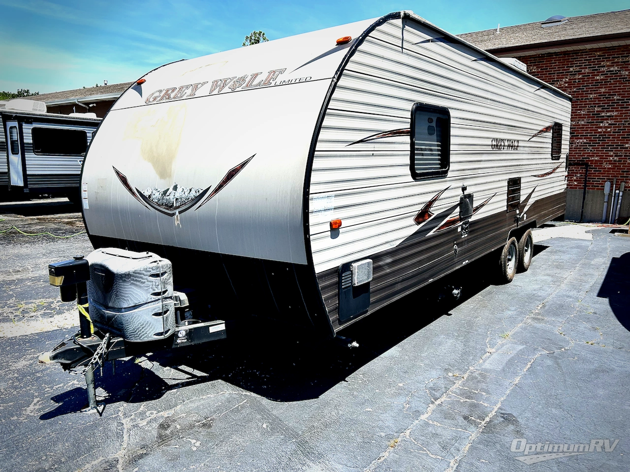 2016 Forest River Cherokee Grey Wolf 22RR Photo 2