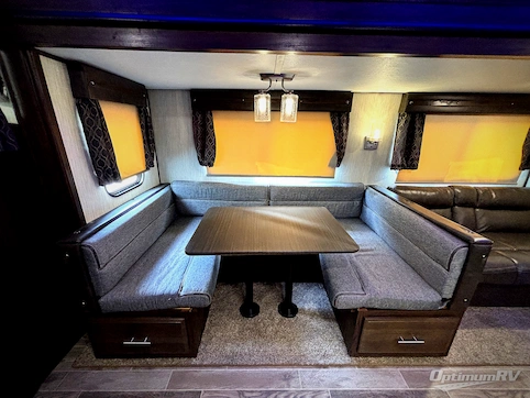 2019 Forest River Cherokee Alpha Wolf 26DBH-L RV Photo 3