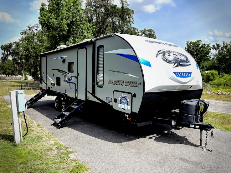 2019 Forest River Cherokee Alpha Wolf 26DBH-L RV Photo 1