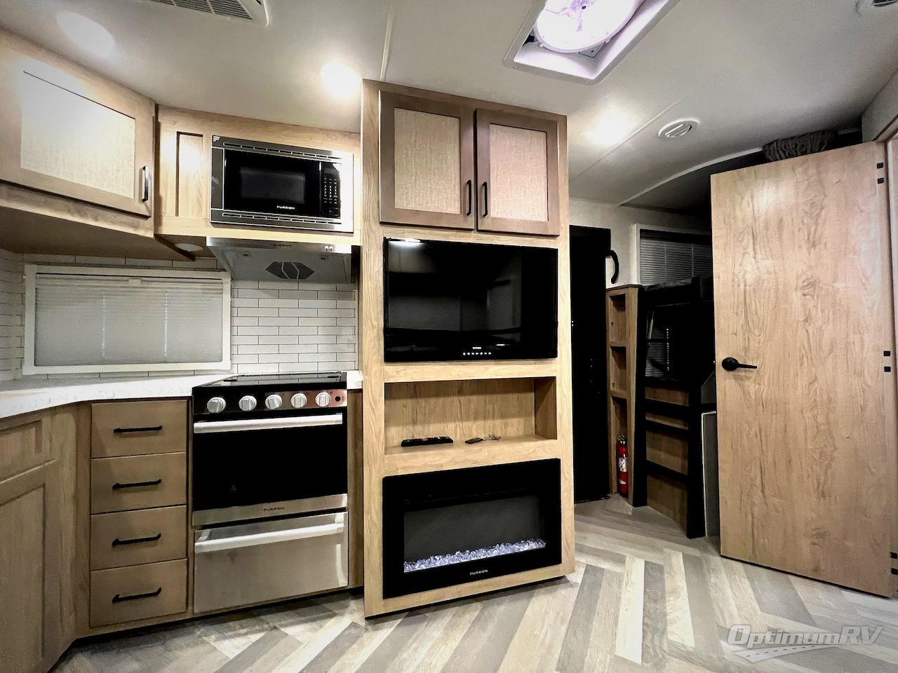 2024 Ember Touring Edition 24MBH Photo 10