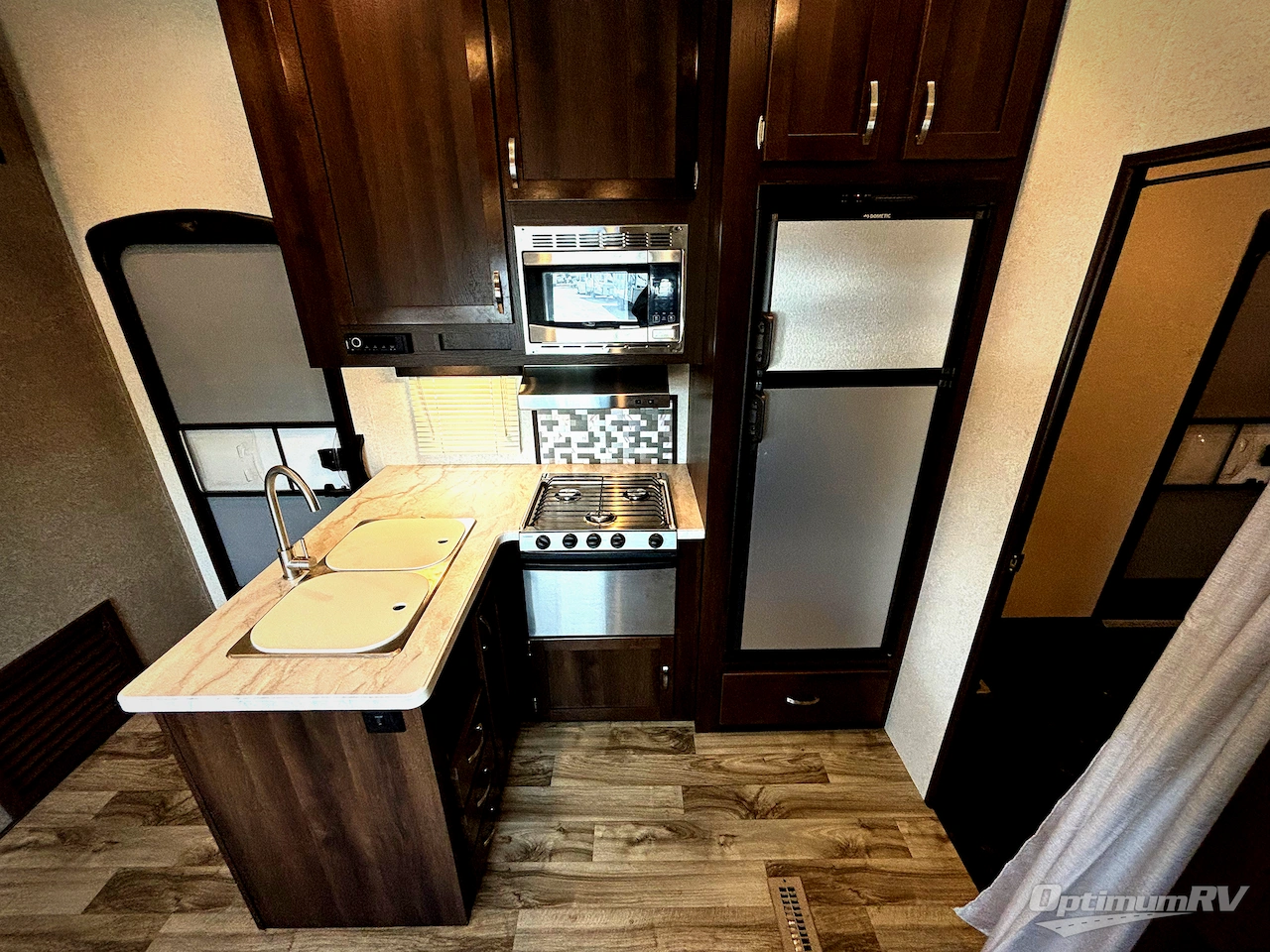 2018 Jayco Talon 313T Photo 6