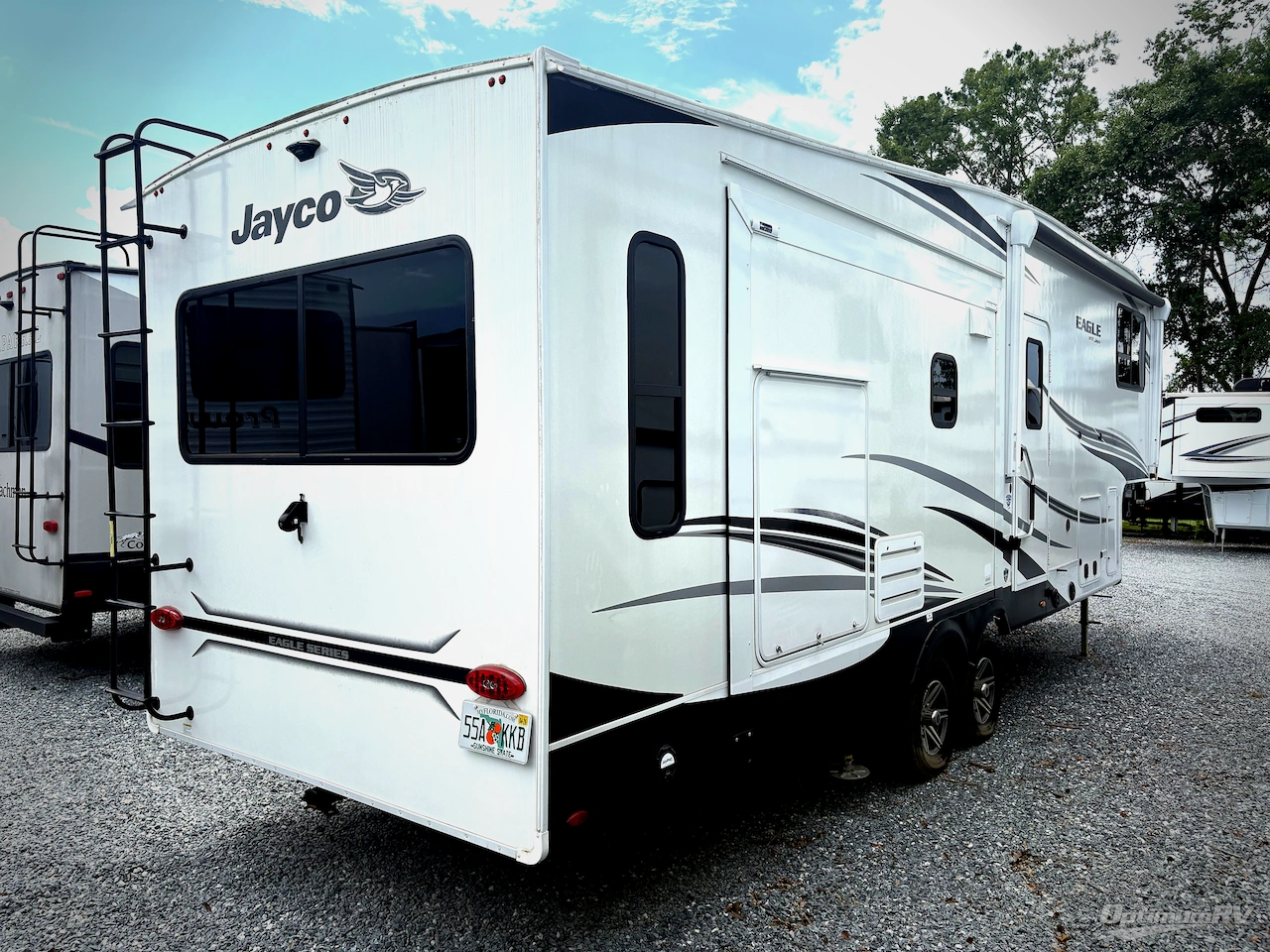 2022 Jayco Eagle HT 28.5 RSTS Photo 1