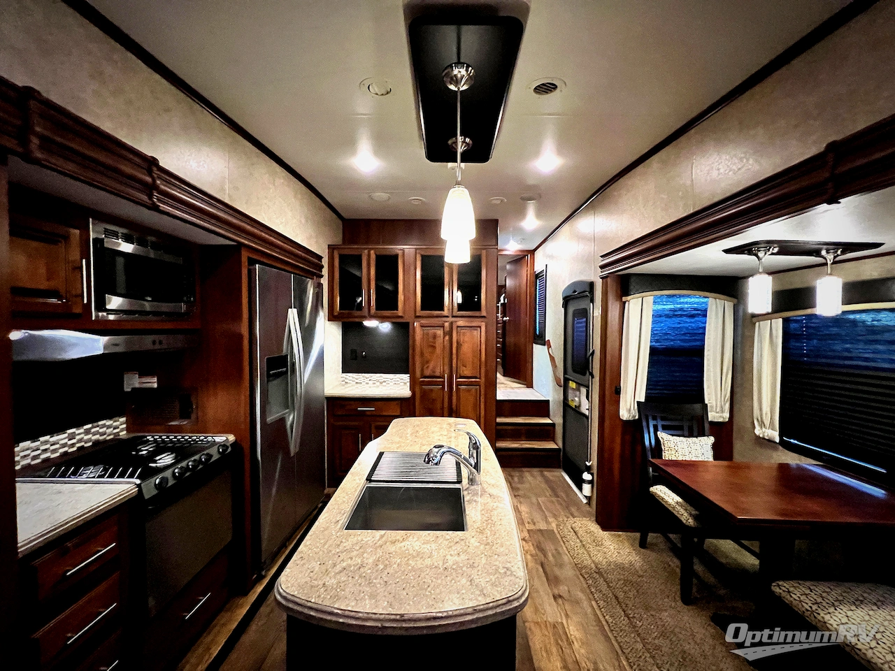 2018 Jayco Eagle 321RSTS Photo 5