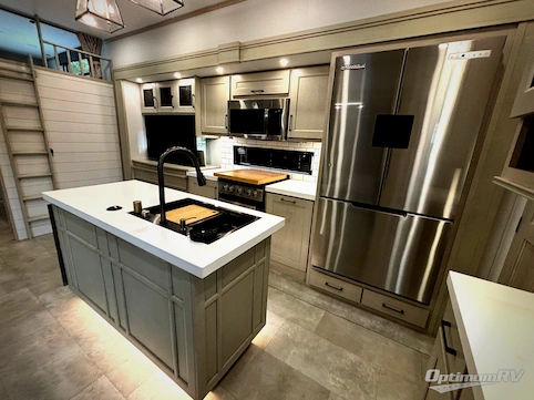 2025 Grand Design Solitude 391DL RV Photo 3