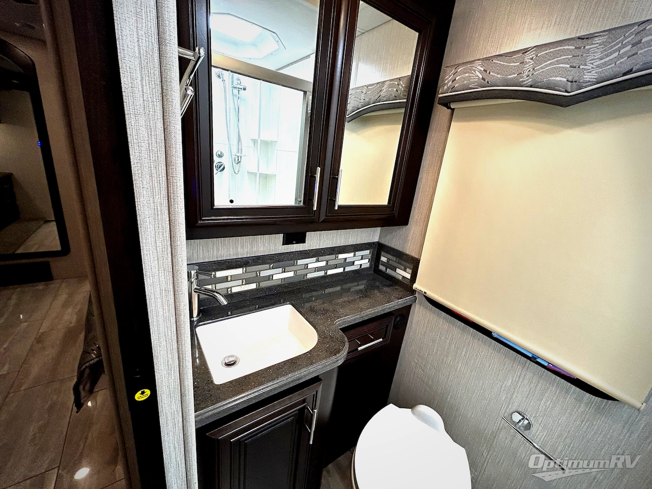 2022 Forest River Berkshire XLT 45CA Photo 24