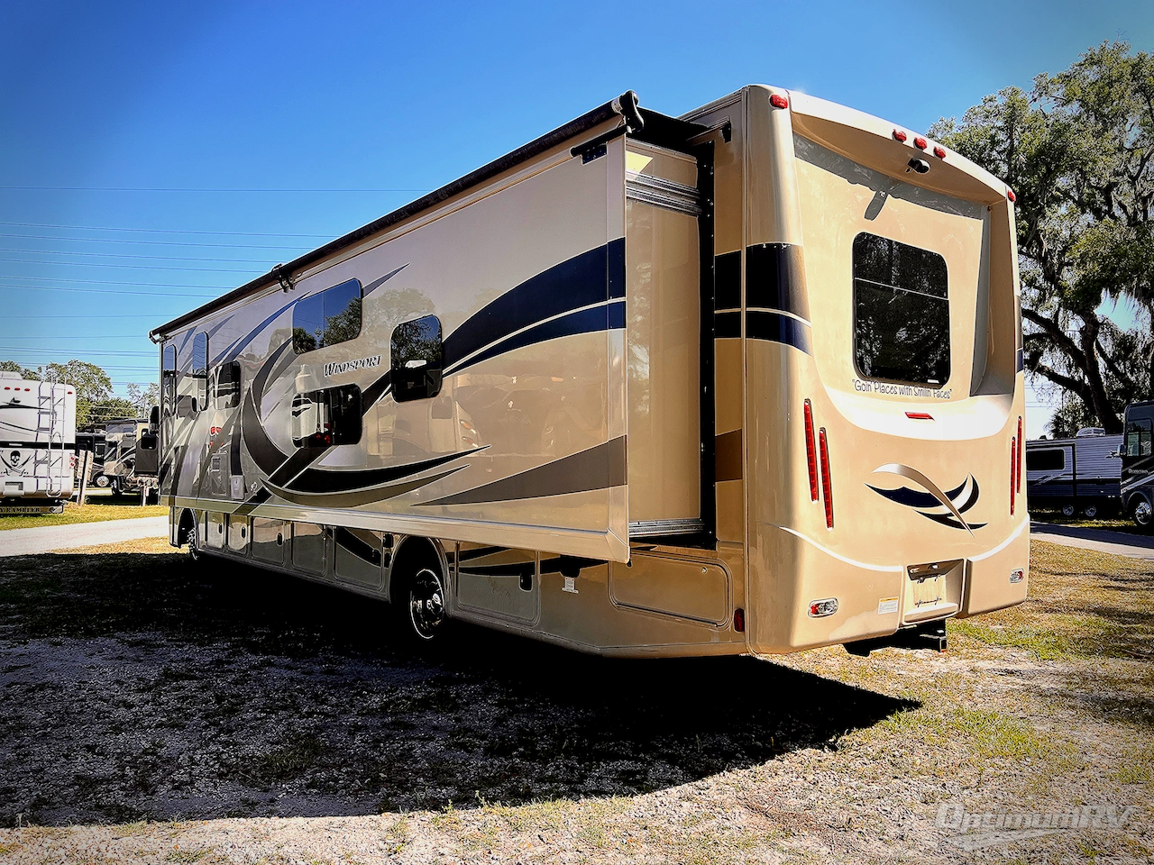 2017 Thor Windsport 34J Photo 3