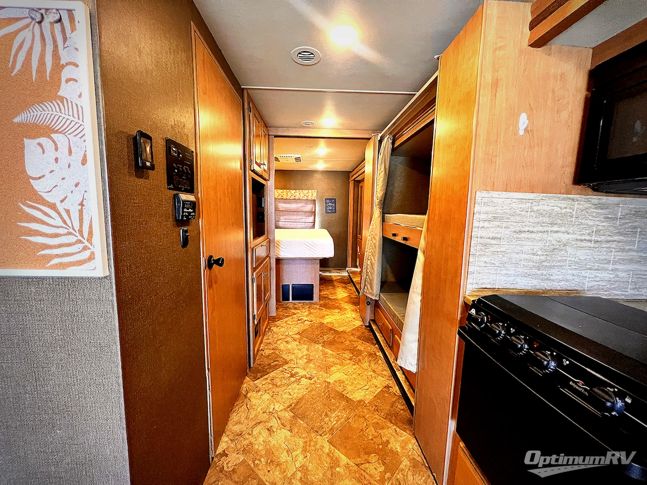 2017 Thor Windsport 34J Photo 16