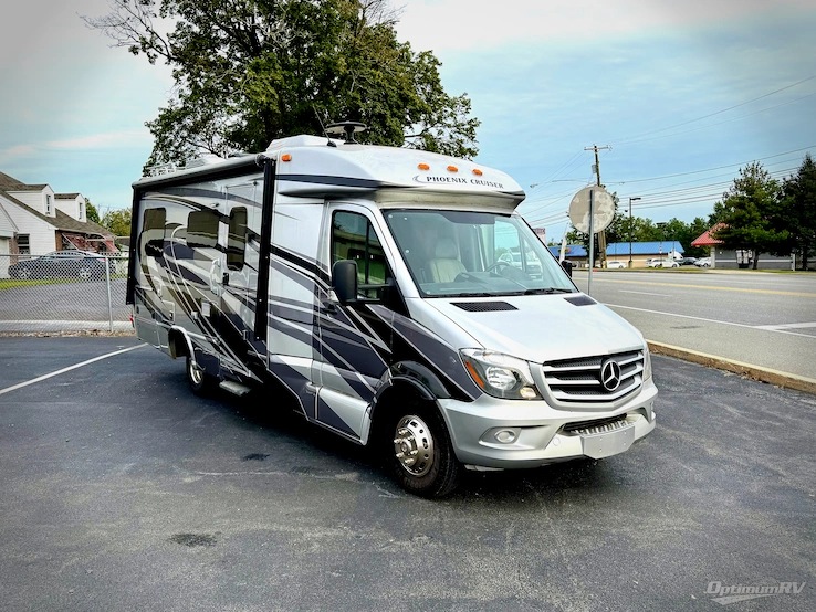 2017 Phoenix USA Phoenix Cruiser 2350 RV Photo 1