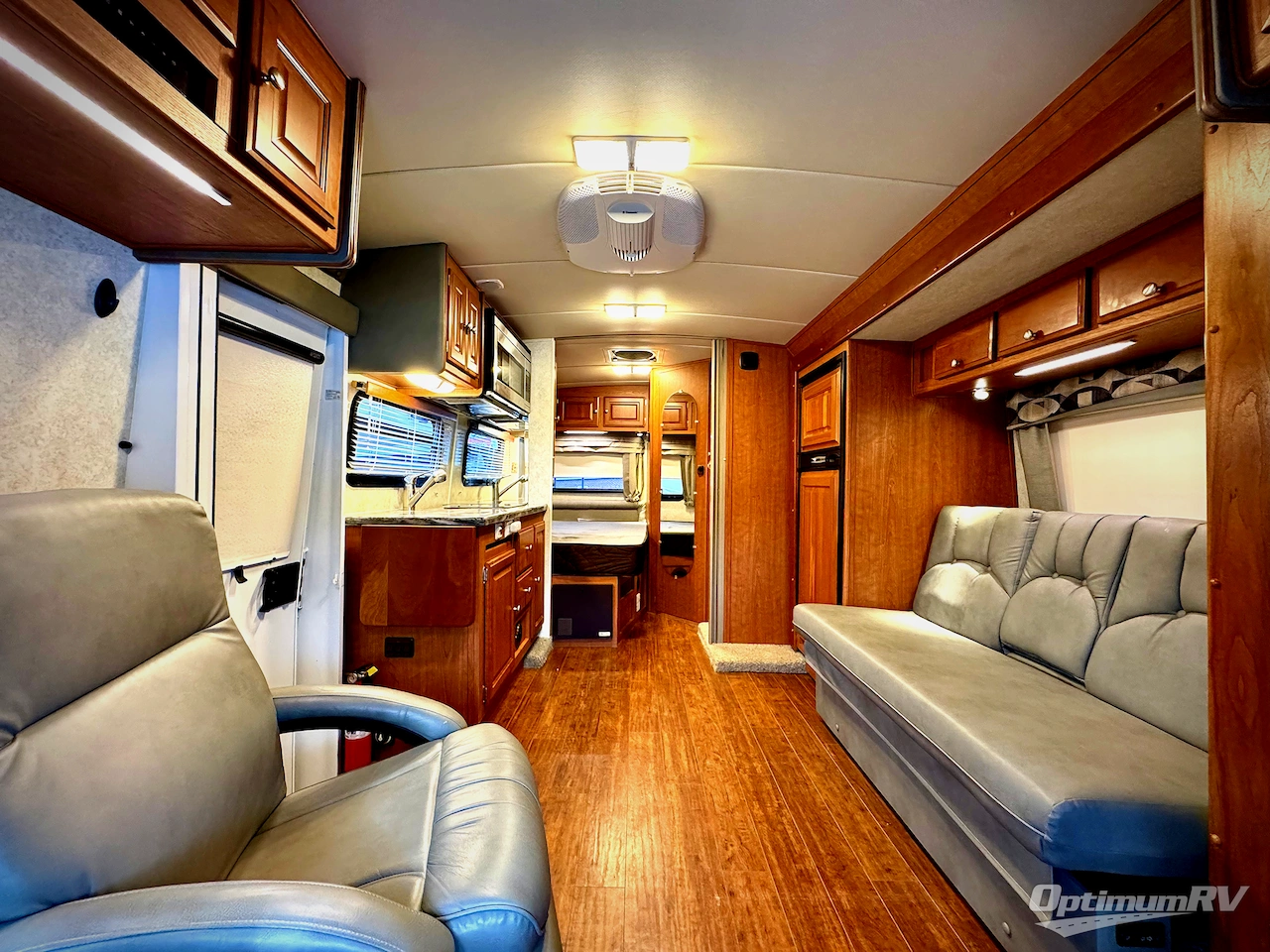 2017 Phoenix USA Phoenix Cruiser 2350 Photo 8