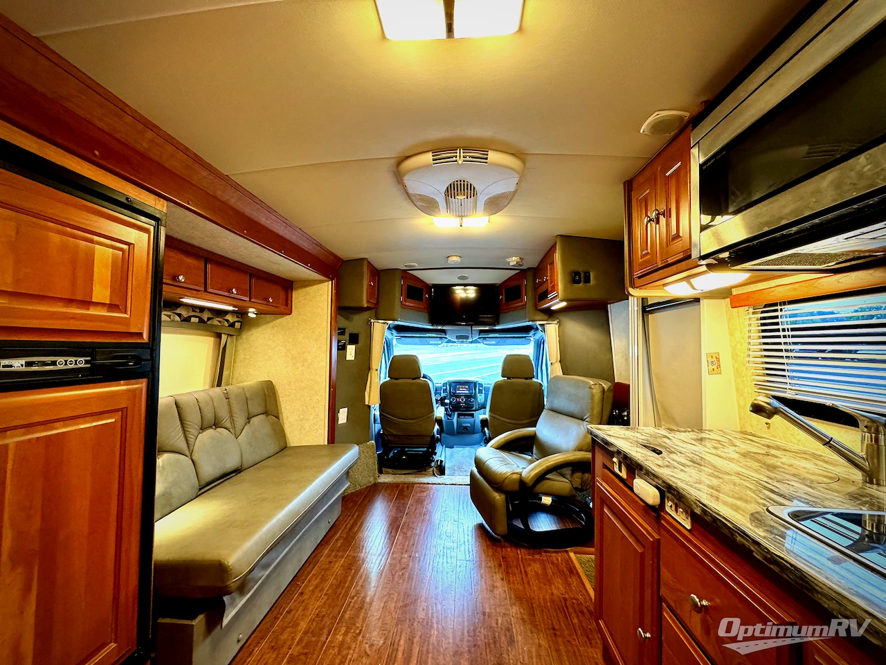 2017 Phoenix USA Phoenix Cruiser 2350 Photo 9