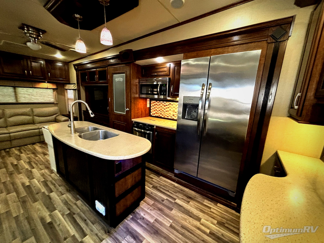 2015 Grand Design Solitude 369RL Photo 16