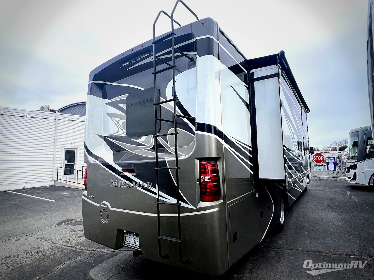 2022 Thor Miramar 37.1 Photo 2