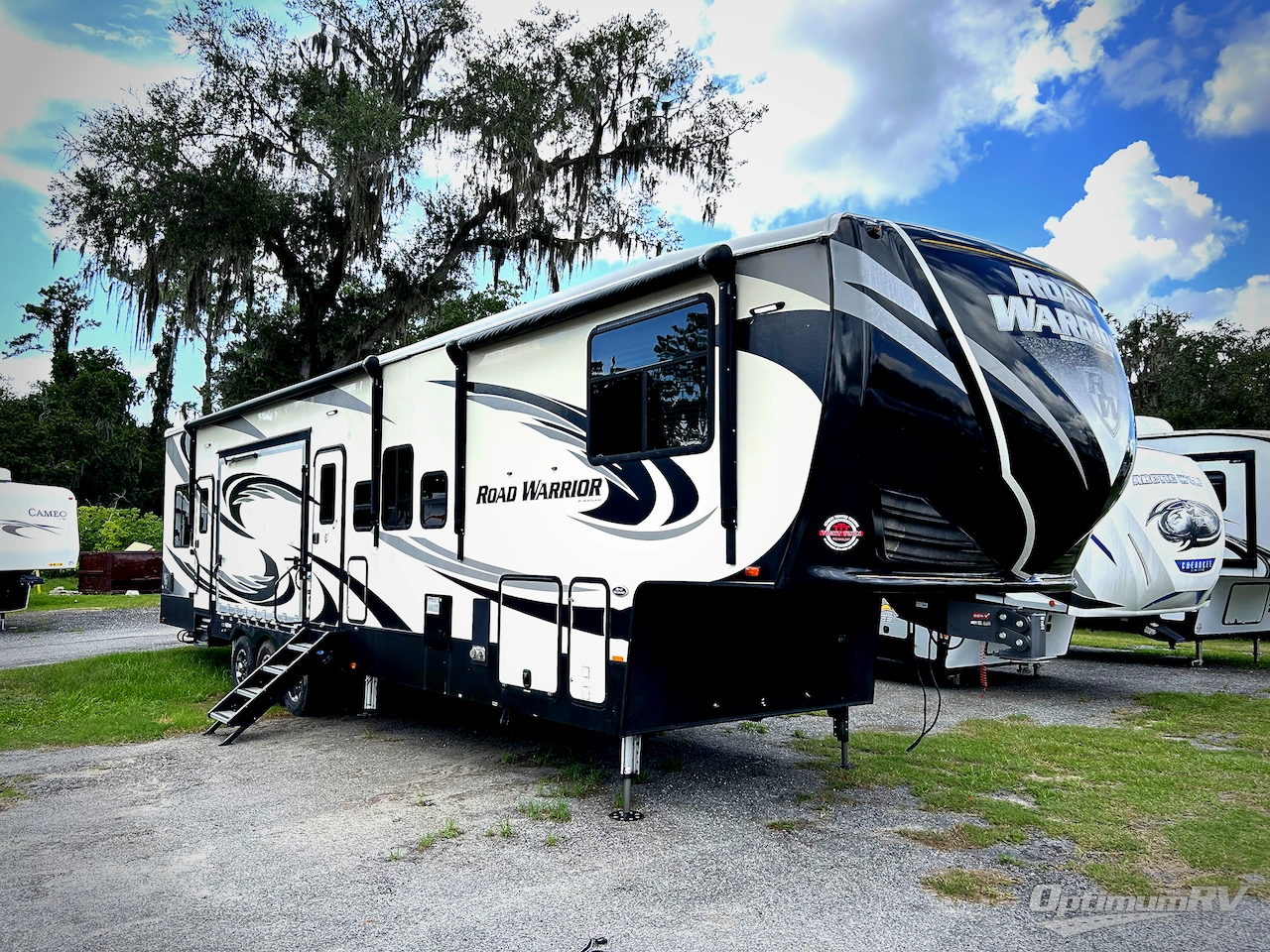 2018 Heartland Road Warrior 427 Photo 1