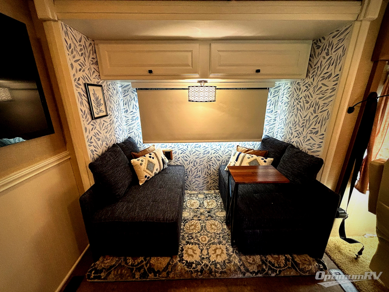 2014 Winnebago Vista 35F Photo 10