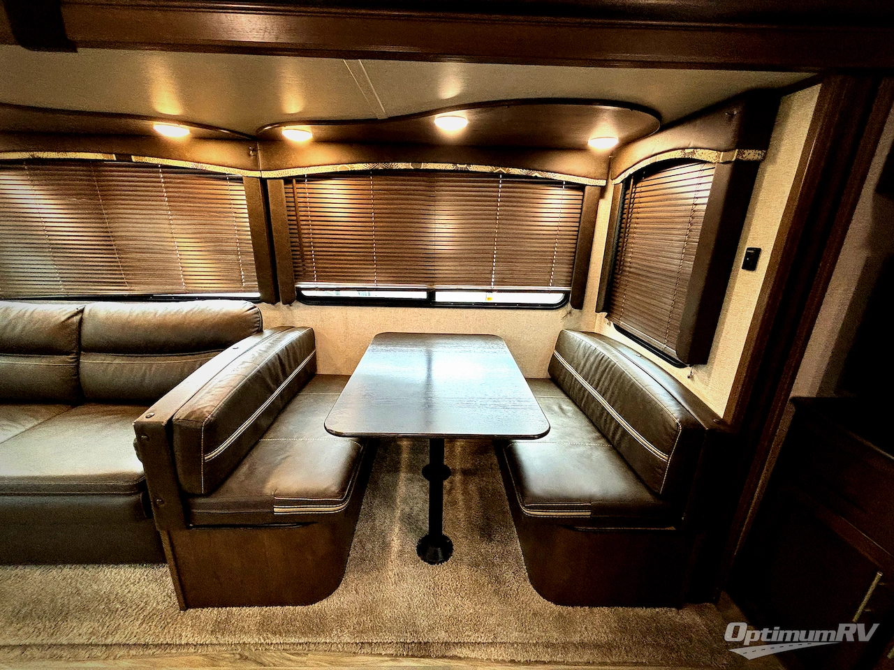 2020 Keystone Cougar Half-Ton 29RLD Photo 16