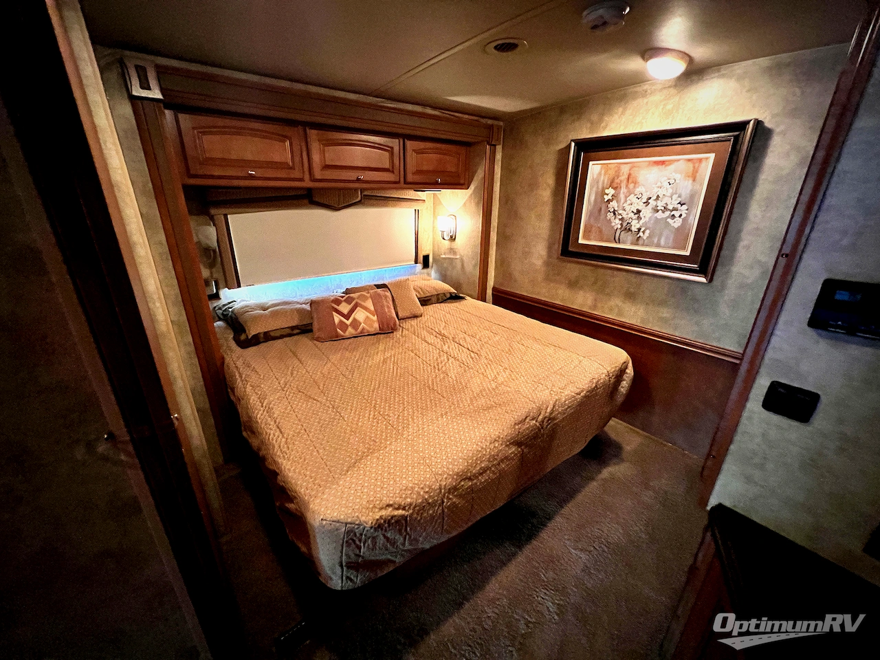 2012 Winnebago Sightseer 33C Photo 22