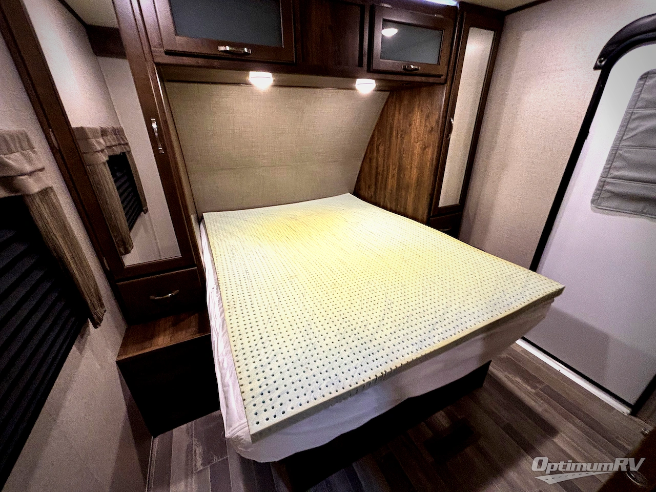 2019 Dutchmen Aerolite 2923BH Photo 7