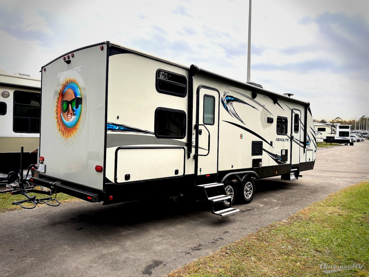 2019 Dutchmen Aerolite 2923BH Photo 2