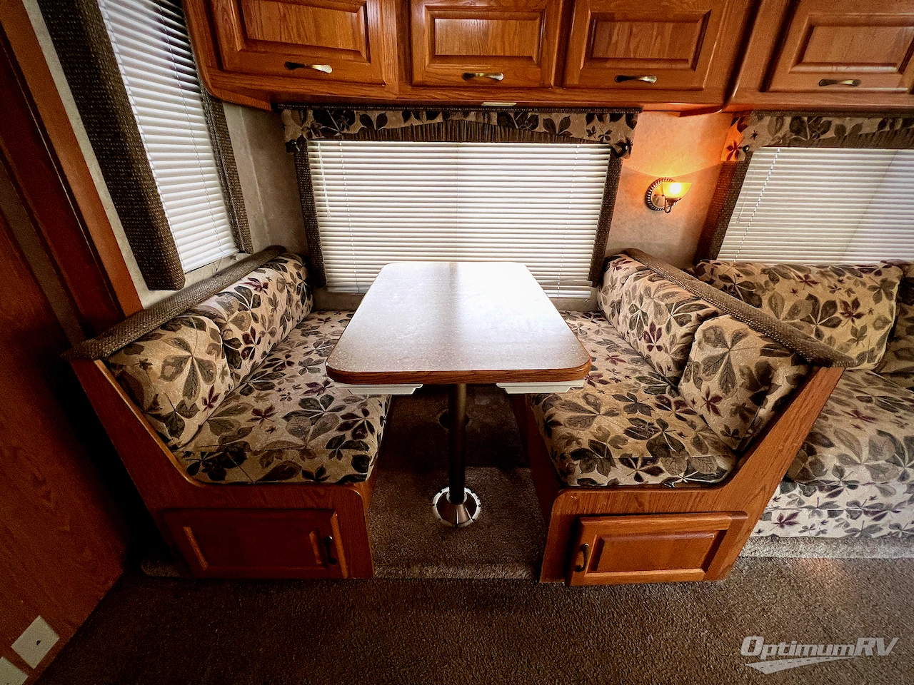 2004 Damon Daybreak 3270 Photo 17