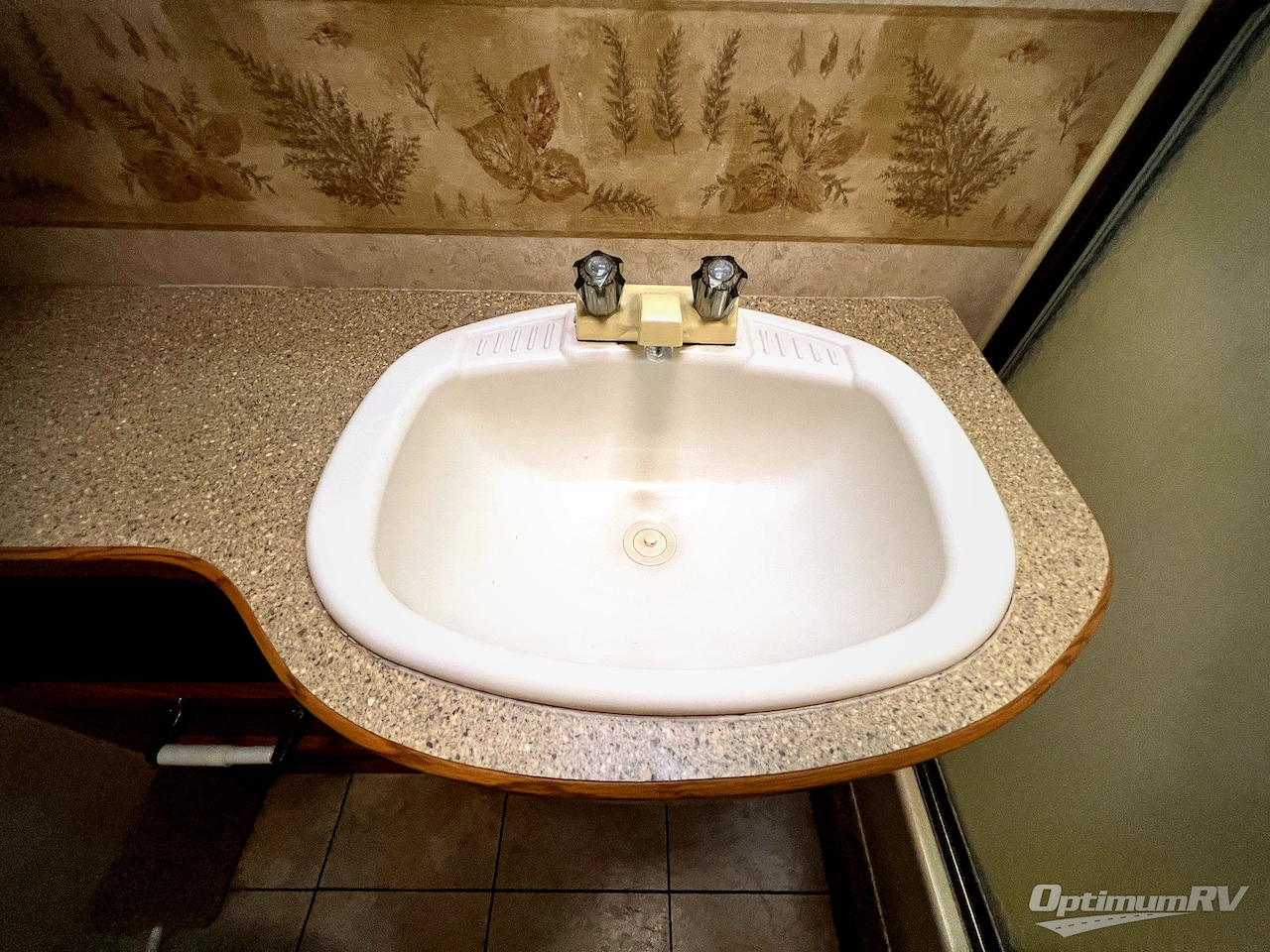 2004 Damon Daybreak 3270 Photo 19