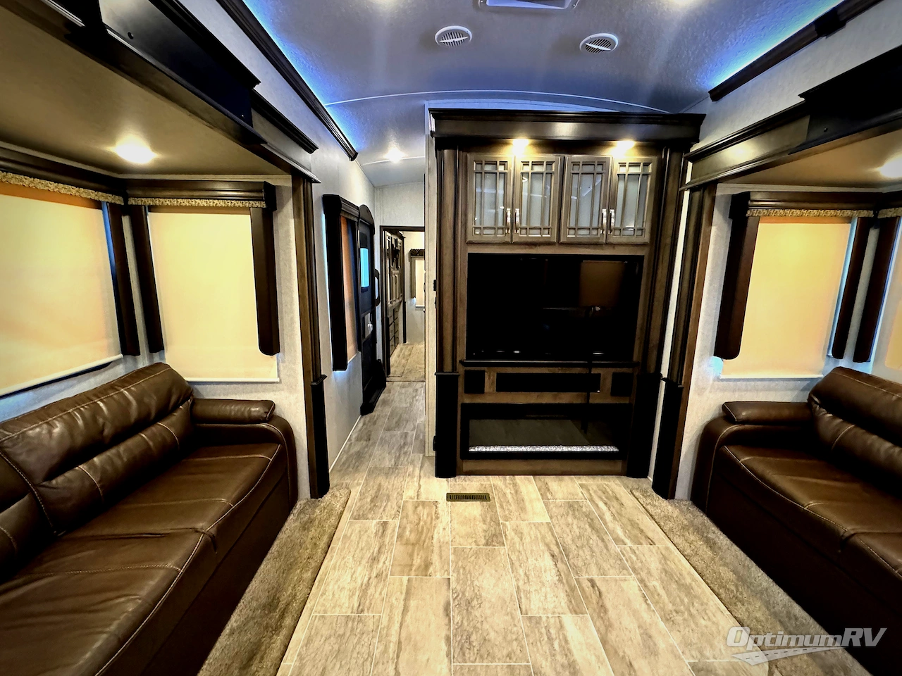 2018 Keystone Montana 3820FK Photo 4