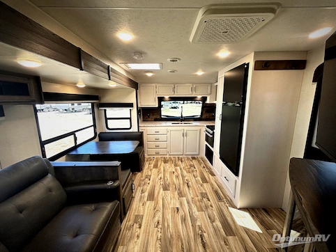 2023 Venture SportTrek ST251VFK RV Photo 2