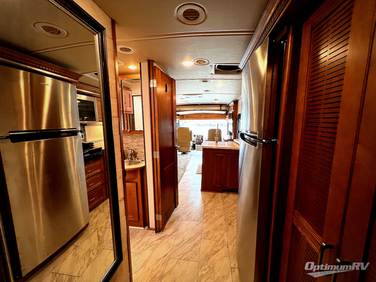 2017 Winnebago Forza 34T Photo 30