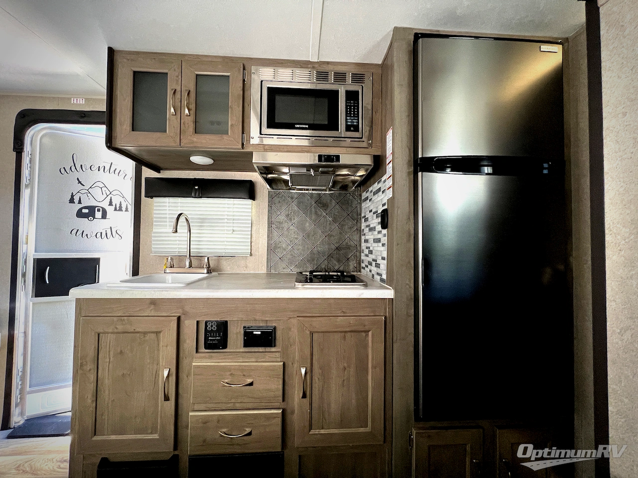 2020 Palomino Puma Ultra Lite 16BHX Photo 8