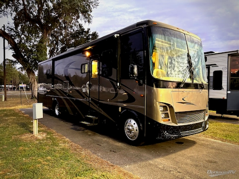 Used 2007 Newmar Kountry Star KSCA 3762 Featured Photo