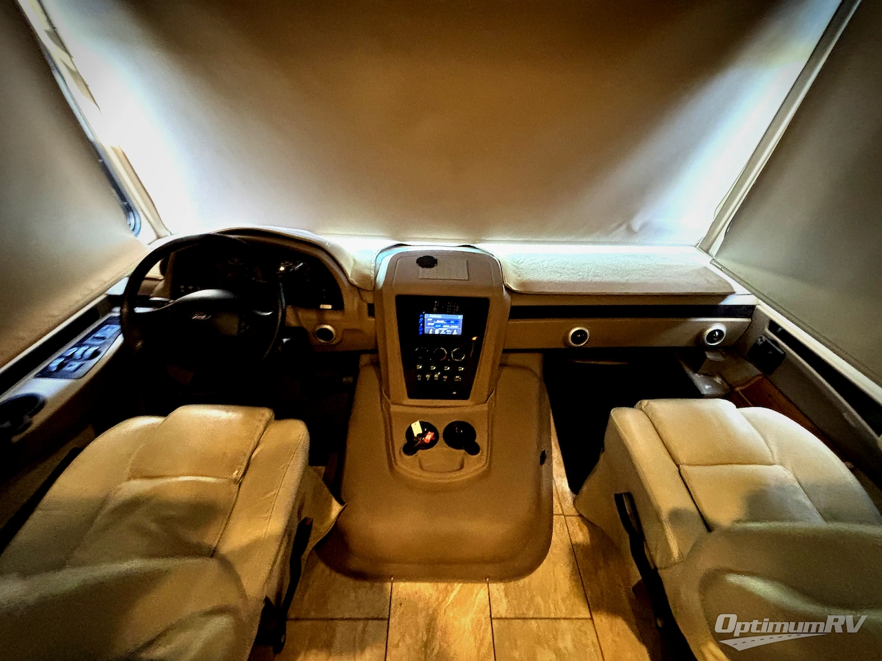 2016 Forest River Georgetown XL 378TS Photo 8