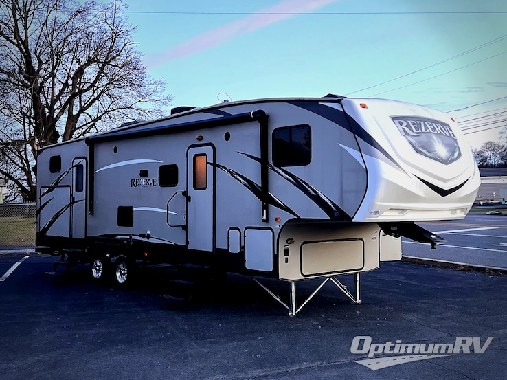 2017 CrossRoads ReZerve RFZ31BH RV Photo 1