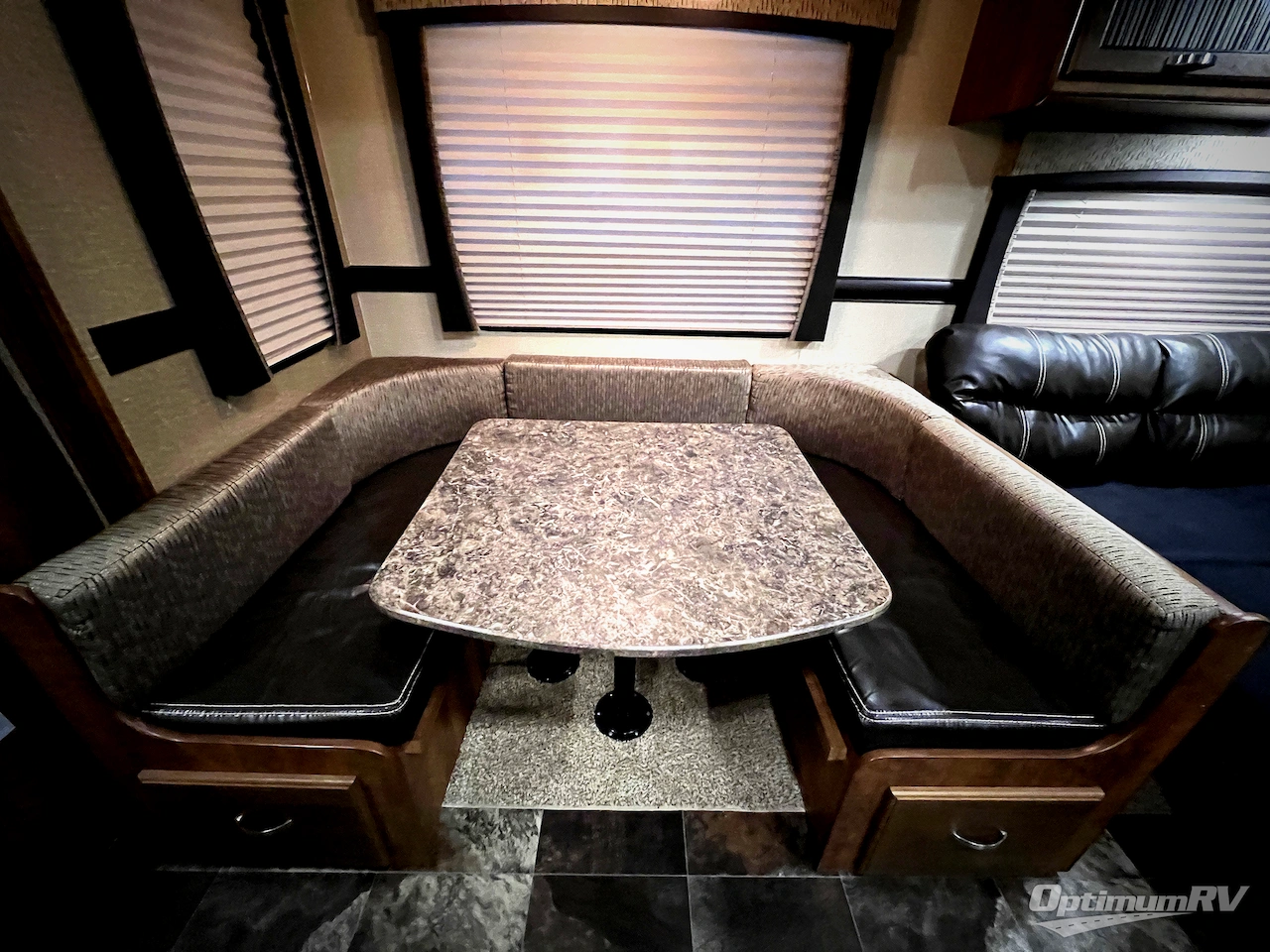 2017 CrossRoads ReZerve RFZ31BH Photo 8