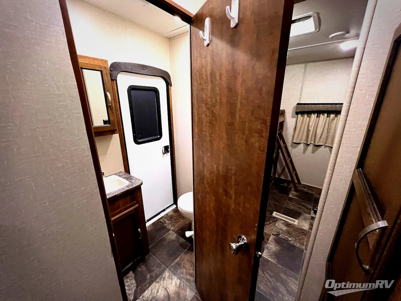 2017 CrossRoads ReZerve RFZ31BH Photo 37