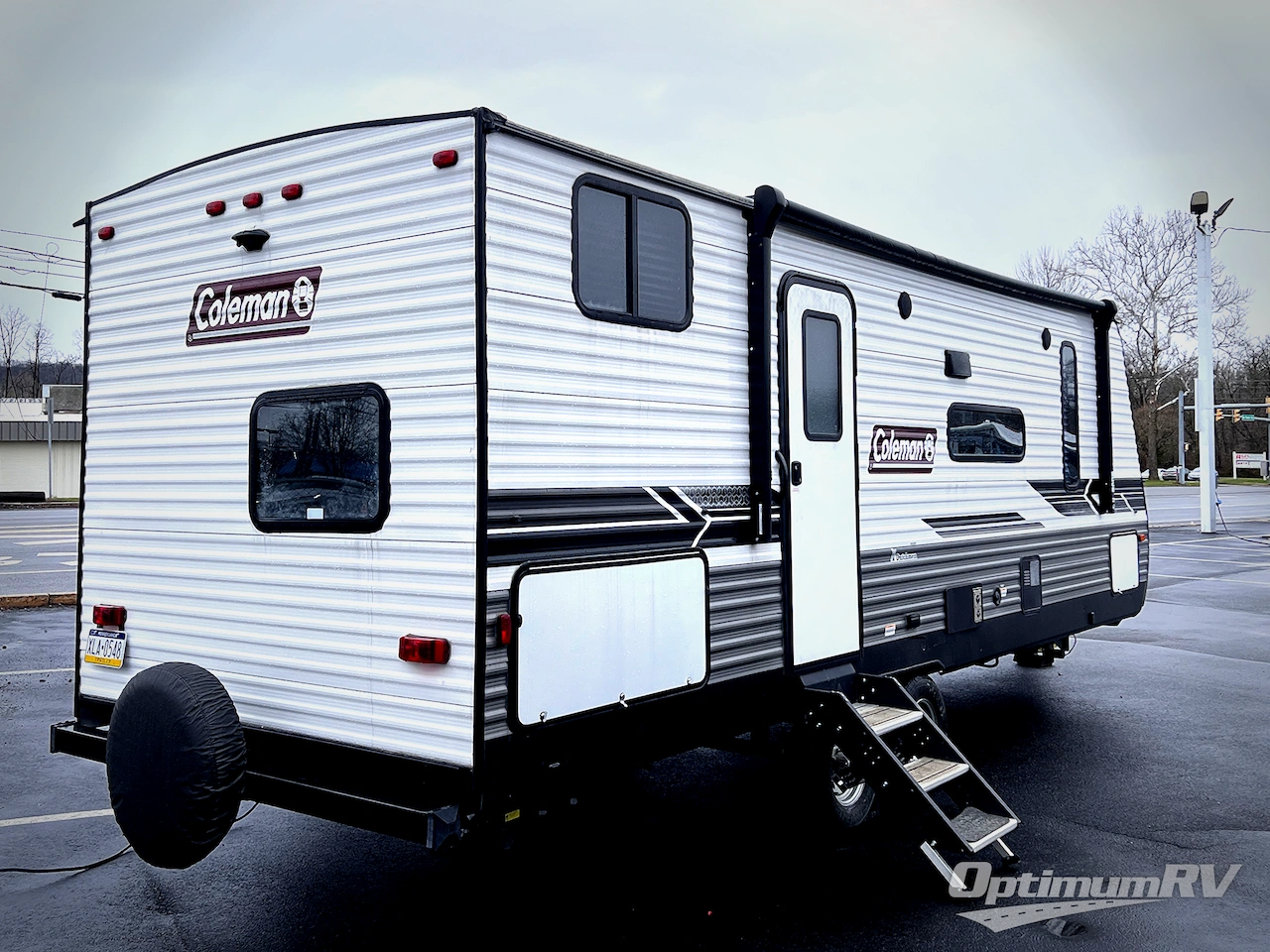 2022 Dutchmen Coleman Lantern Series 242BH Photo 2