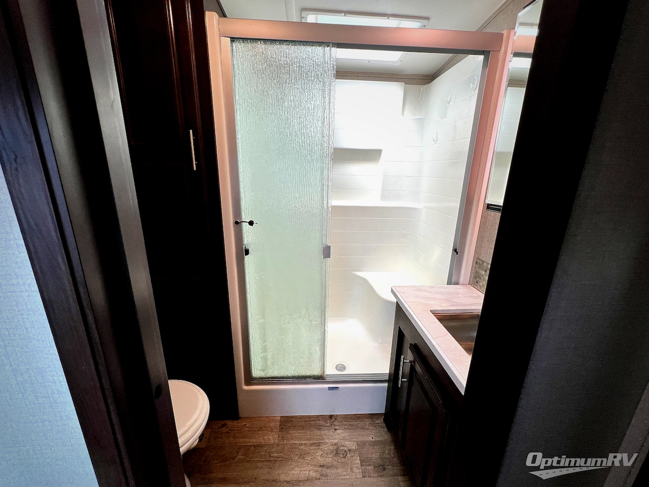 2019 Jayco North Point 377RLBH Photo 23