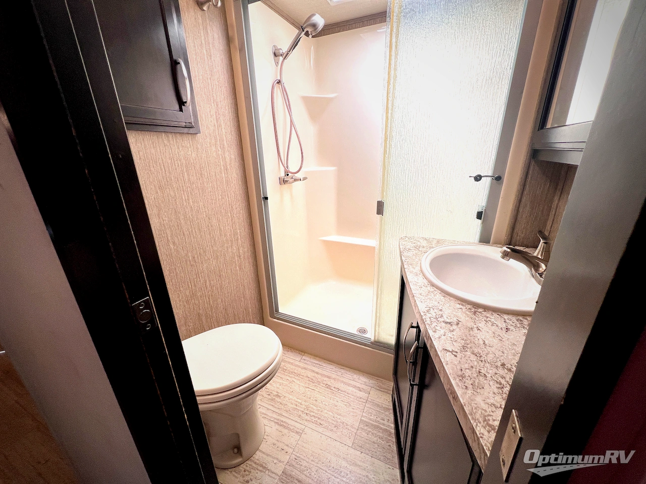 2018 Grand Design Momentum M-Class 350M Photo 8
