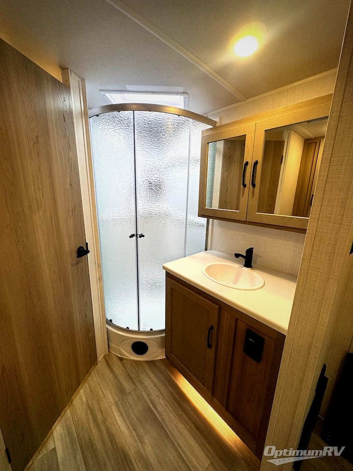 2024 Forest River Rockwood Mini Lite 2516S Photo 12