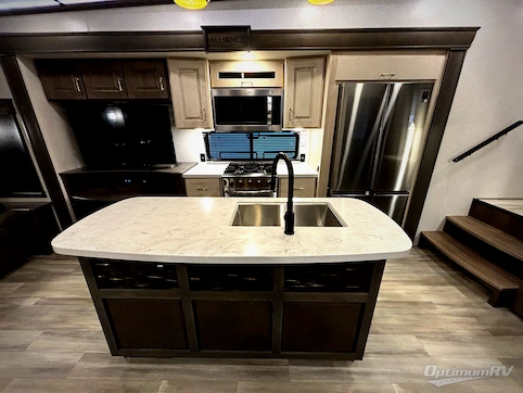 2022 Alliance Paradigm 340RL RV Photo 2