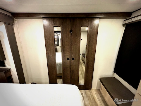 2022 Alliance Paradigm 340RL RV Photo 3