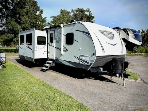 Used 2019 Highland Ridge RV Open Range Light LT312BHS Featured Photo