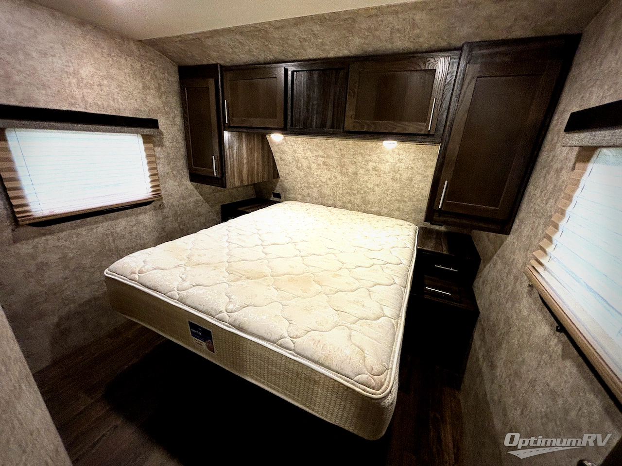 2019 Highland Ridge Open Range Light LT312BHS Photo 8