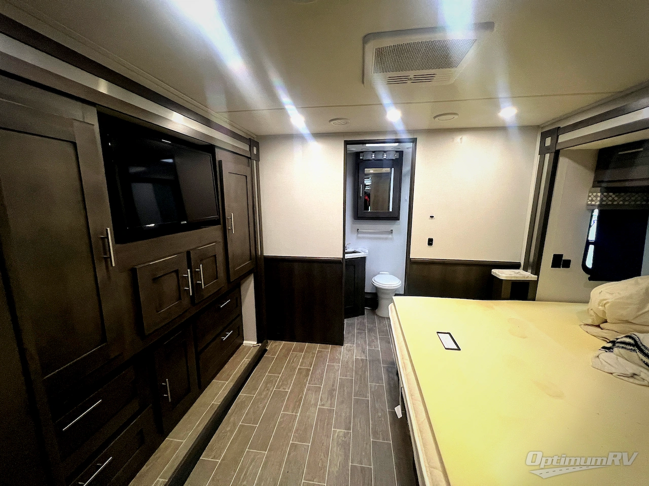 2023 Forest River Georgetown 5 Series 36B5 Photo 21