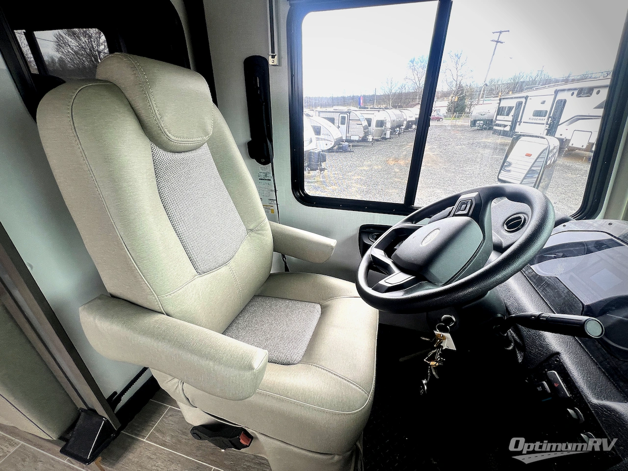 2023 Forest River Georgetown 5 Series 36B5 Photo 6