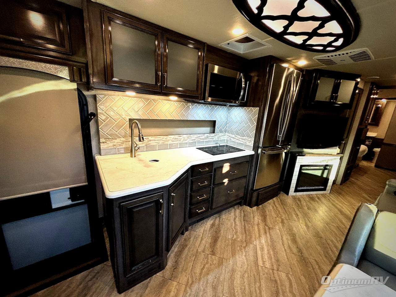 2021 Fleetwood Southwind 37F Photo 10