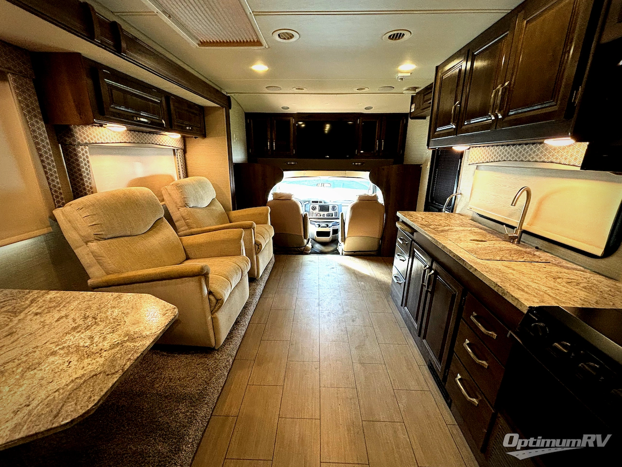 2019 Jayco Greyhawk Prestige 31FSP Photo 5