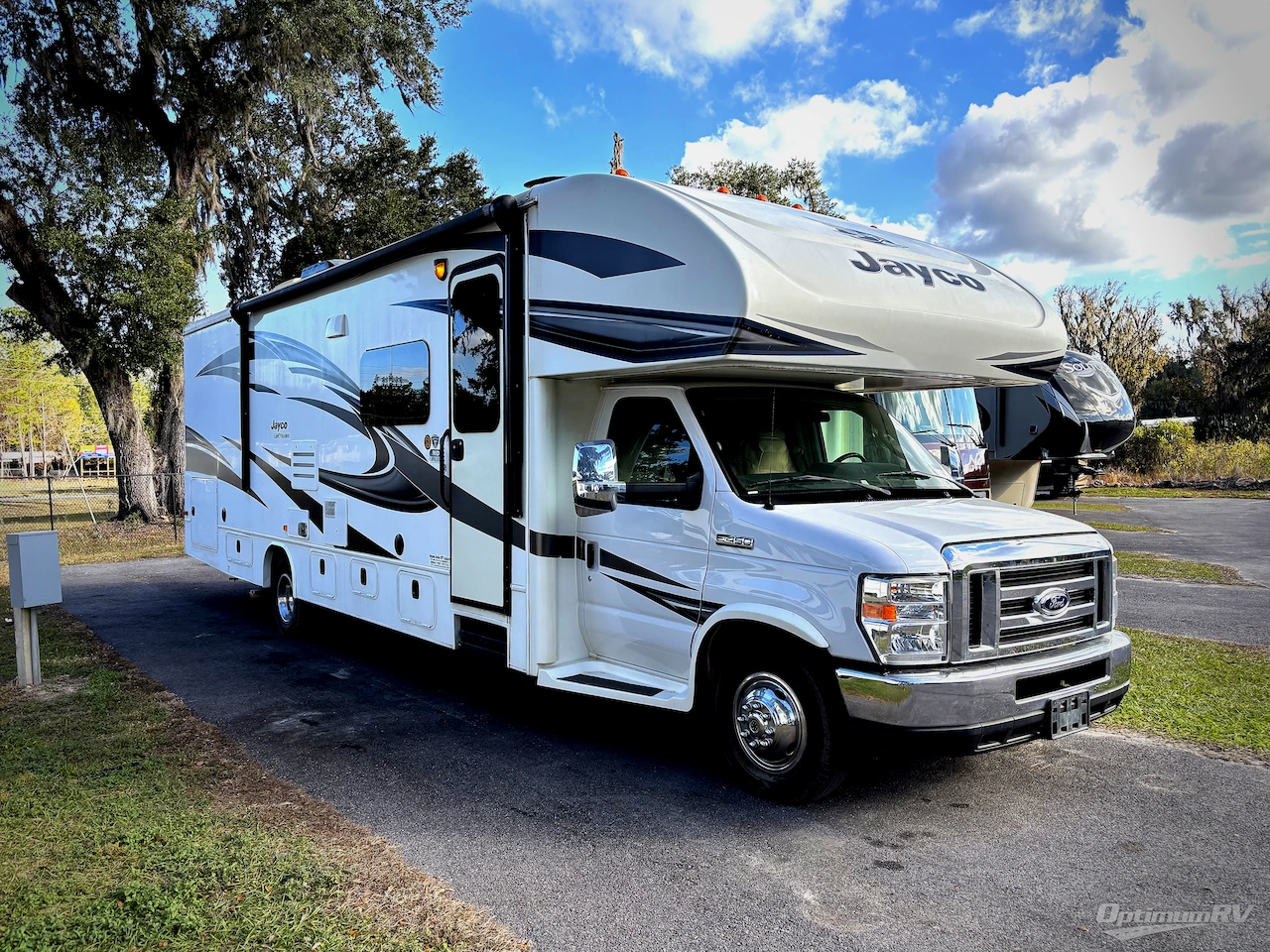2019 Jayco Greyhawk Prestige 31FSP Photo 1