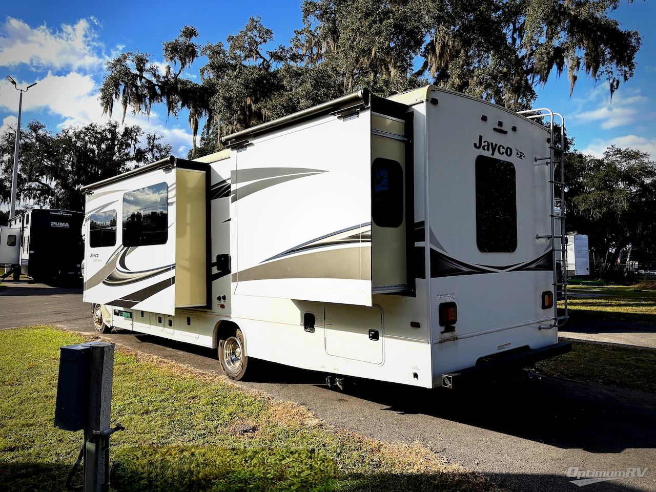 2019 Jayco Greyhawk Prestige 31FSP Photo 3
