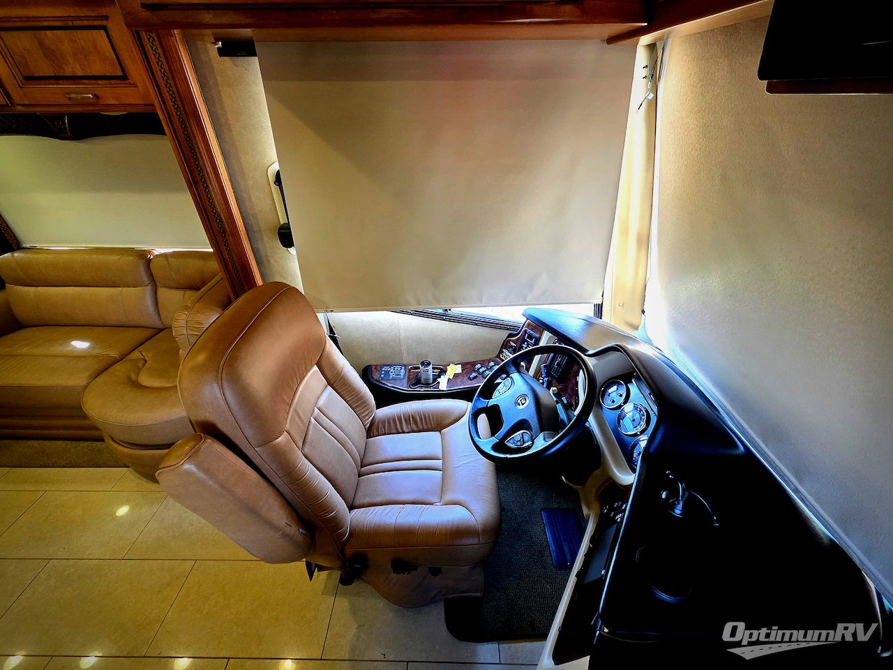 2013 Monaco Diplomat 43DFT Photo 6