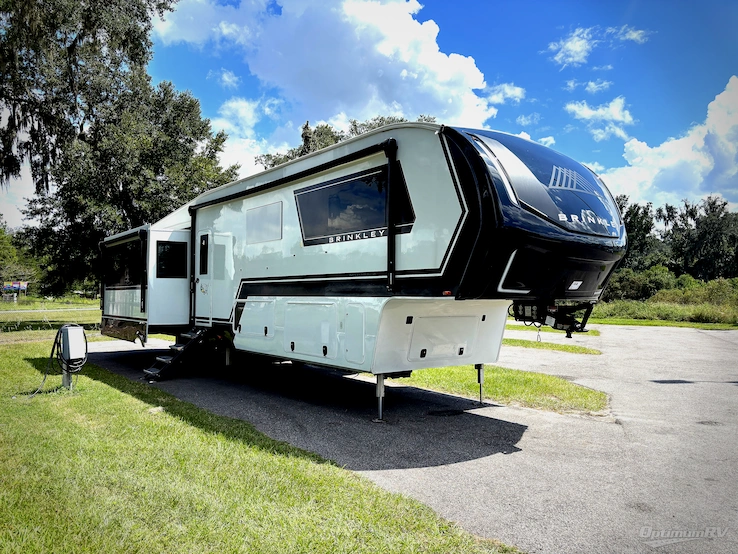 2025 Brinkley Model Z 3610 RV Photo 1