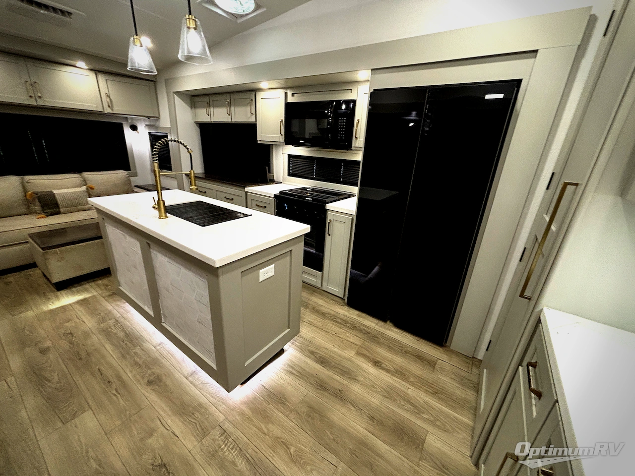 2025 Brinkley Model Z 3610 Photo 21